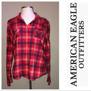 American Eagle red plaid Boyfriend snap front top